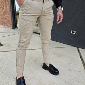 ELEGANTNE PANTALONE 2024/4